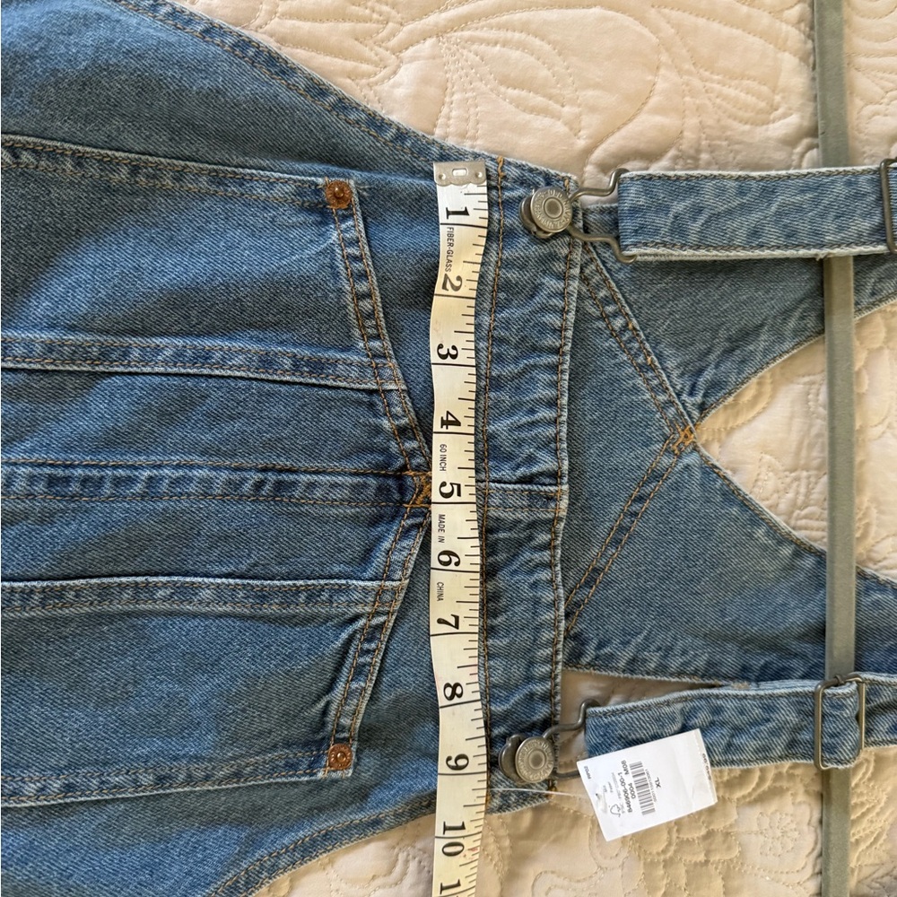 Old Navy Classic Blue Denim Overall Shorts - Picture 11 of 13